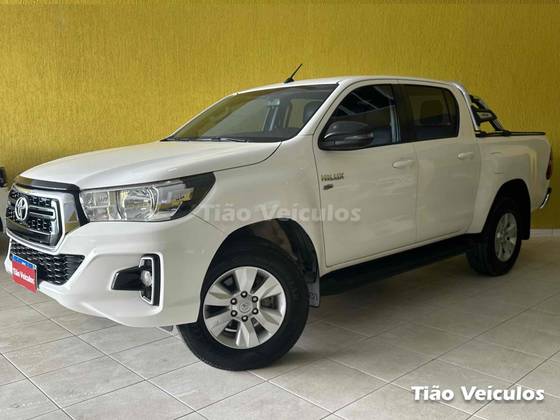 TOYOTA HILUX 2.7 SRV 4X2 CD 16V FLEX 4P AUTOMÁTICO